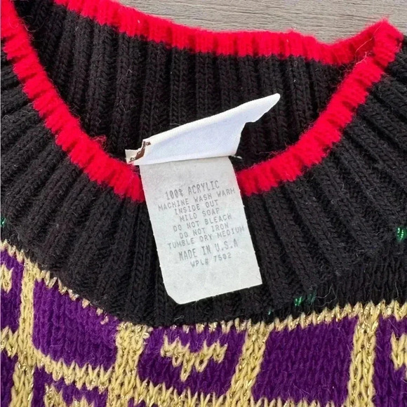 Vintage Separate Issue Kids Acrylic Sweater Size Medium Scottie Dog Hearts - Picture 4 of 6